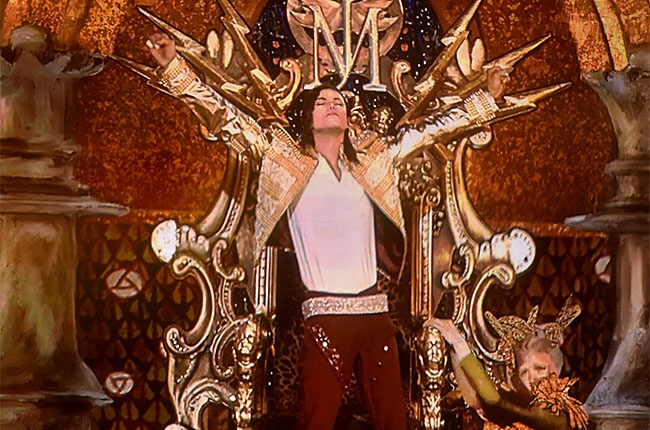michael-jackson-hologram-2014-billboard-music-awards-performance-650